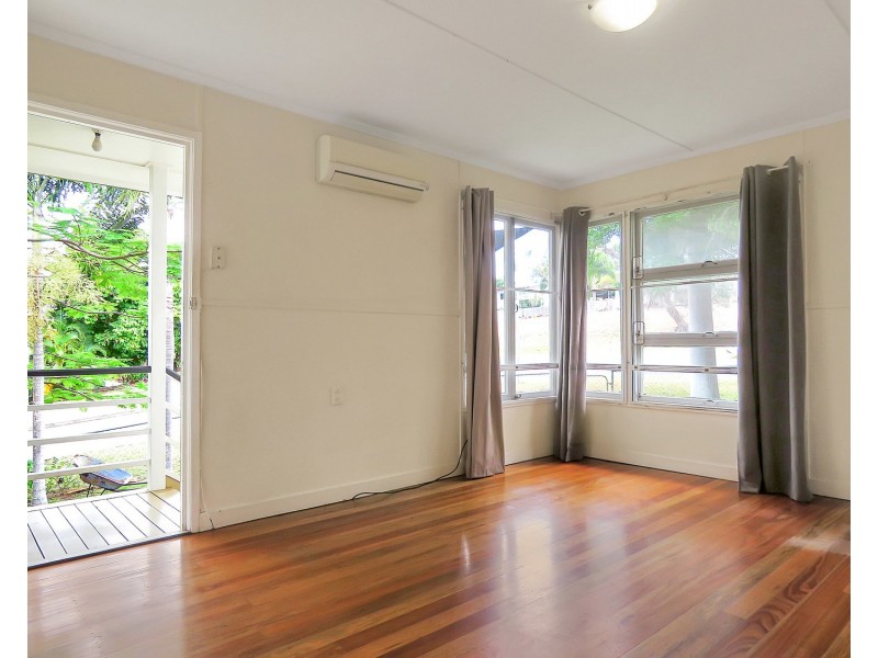 87 Leichhardt Street, Bowen QLD 4805