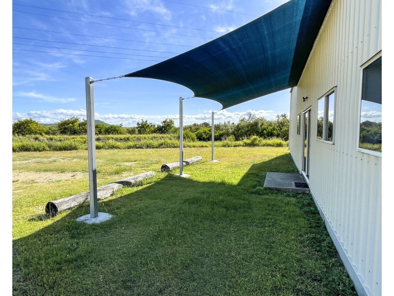 37 Don Street, Bowen QLD 4805