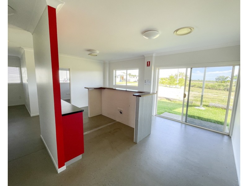 37 Don Street, Bowen QLD 4805