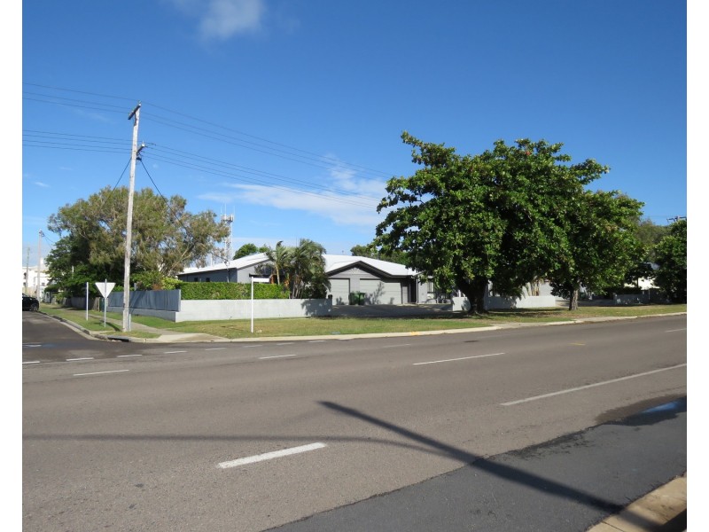 3/16 Williams Street, Bowen QLD 4805