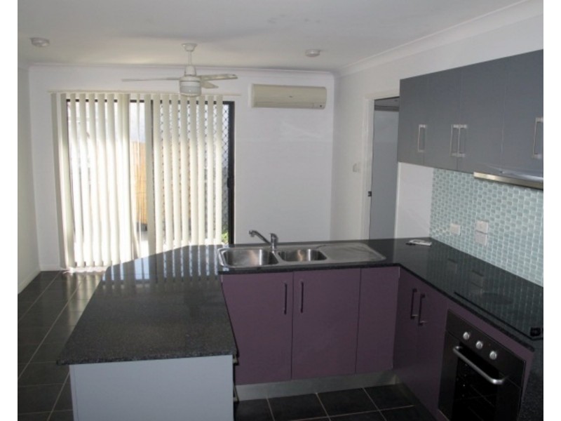 3/16 Williams Street, Bowen QLD 4805