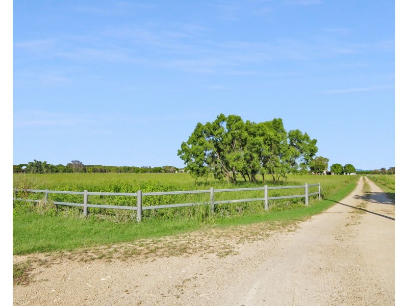 280 Kelsey Road, Bowen QLD 4805