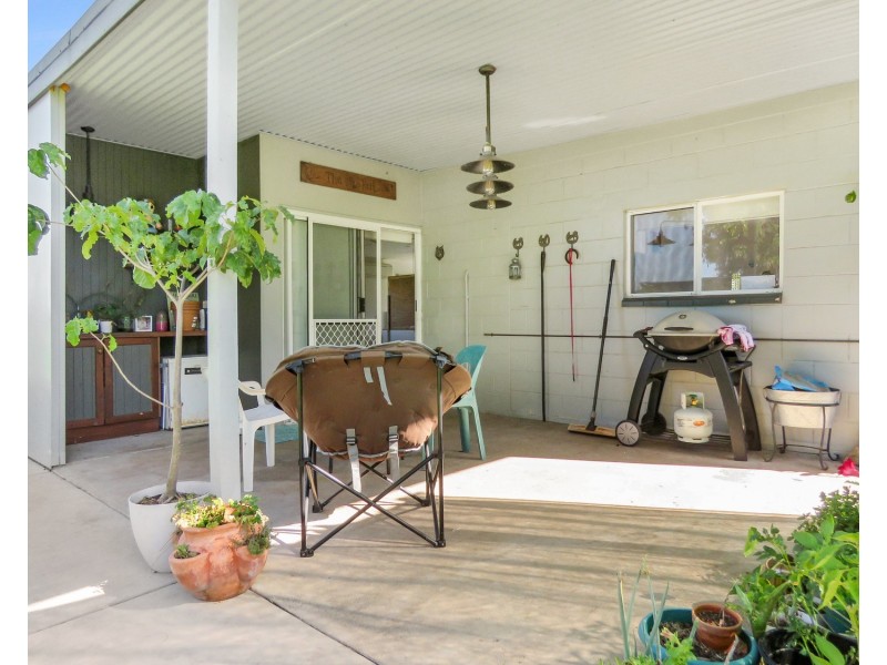 280 Kelsey Road, Bowen QLD 4805