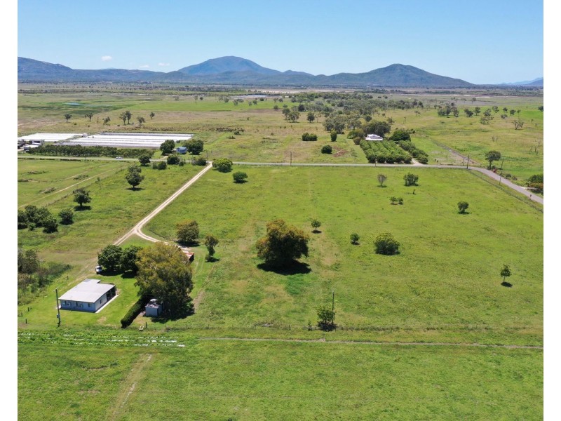 280 Kelsey Road, Bowen QLD 4805