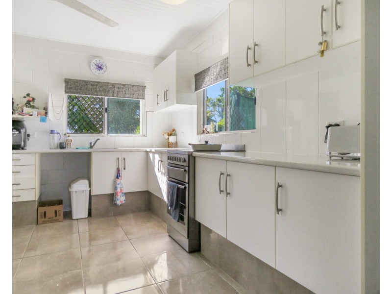 280 Kelsey Road, Bowen QLD 4805
