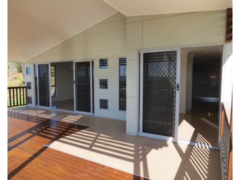 14 Seacove Crescent, Bowen QLD 4805