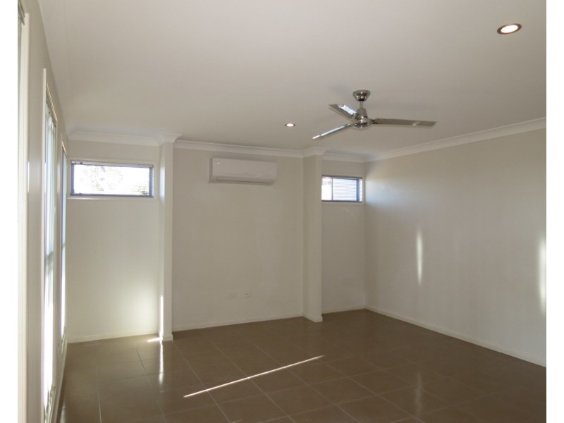 14 Seacove Crescent, Bowen QLD 4805