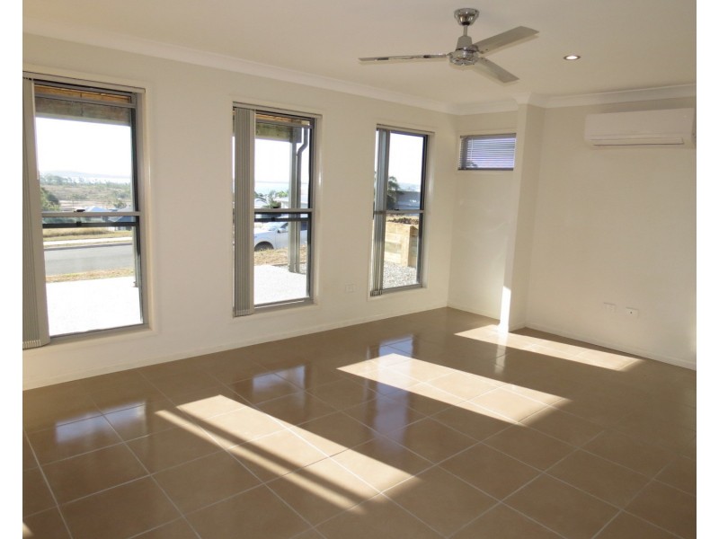 14 Seacove Crescent, Bowen QLD 4805