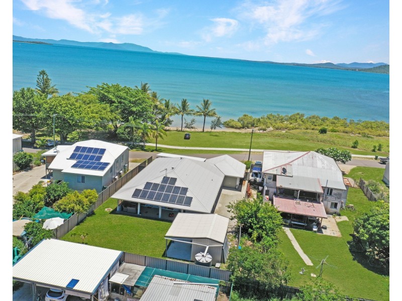 16 Quay Street, Bowen QLD 4805