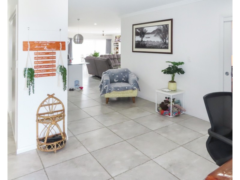 16 Quay Street, Bowen QLD 4805