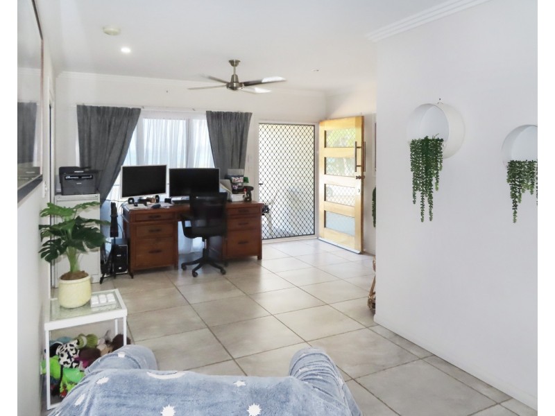 16 Quay Street, Bowen QLD 4805