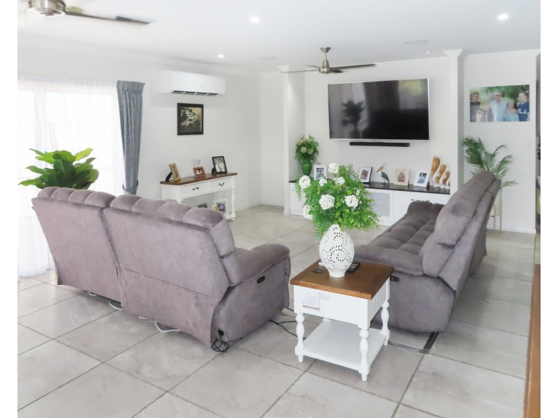16 Quay Street, Bowen QLD 4805