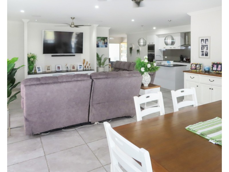 16 Quay Street, Bowen QLD 4805