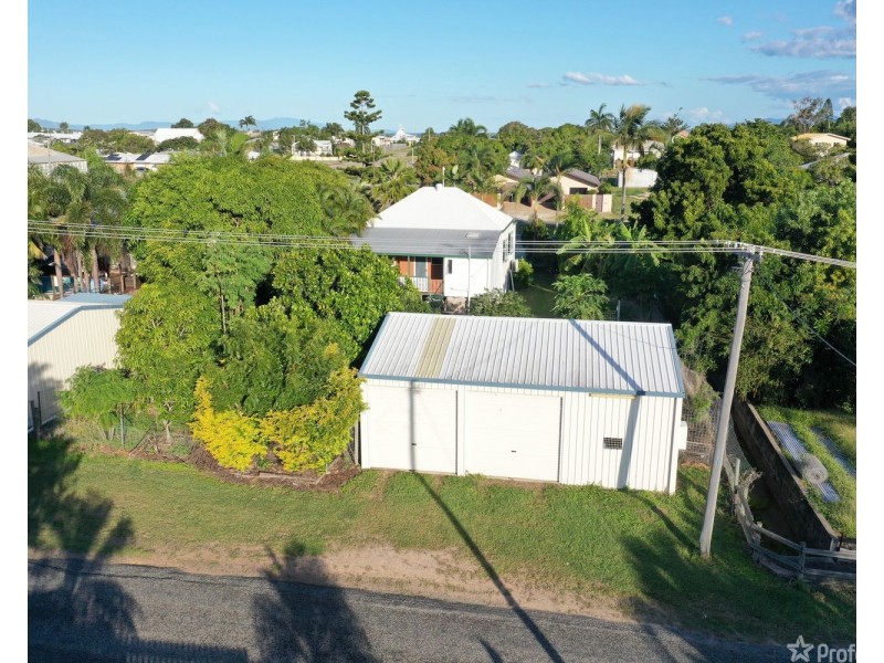 54 Livingstone Street, Bowen QLD 4805