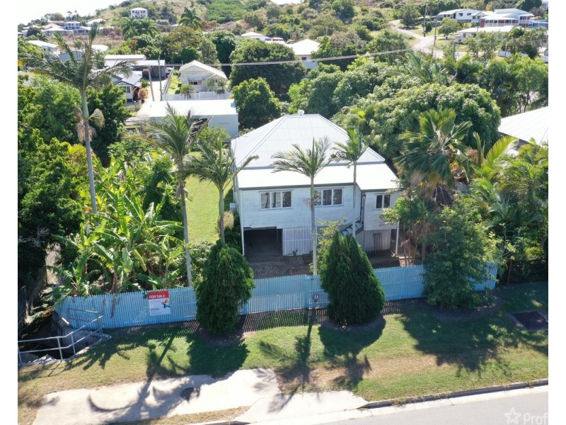 54 Livingstone Street, Bowen QLD 4805