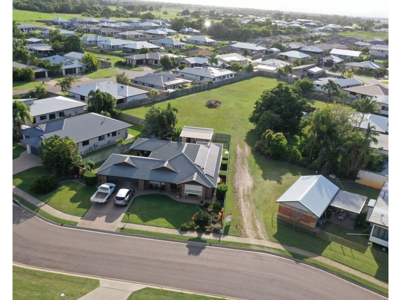 4 Catalina Court, Bowen QLD 4805