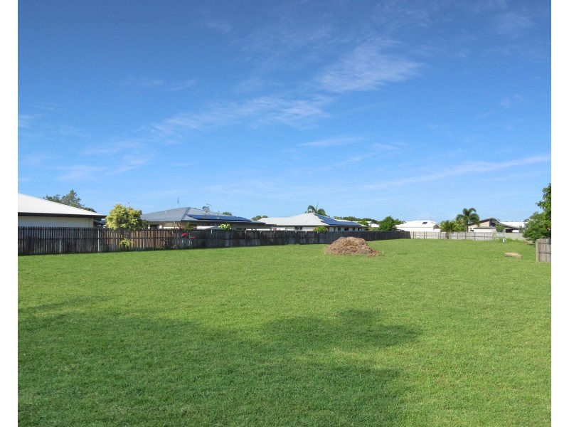 4 Catalina Court, Bowen QLD 4805