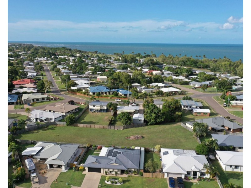 4 Catalina Court, Bowen QLD 4805
