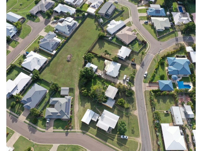 4 Catalina Court, Bowen QLD 4805