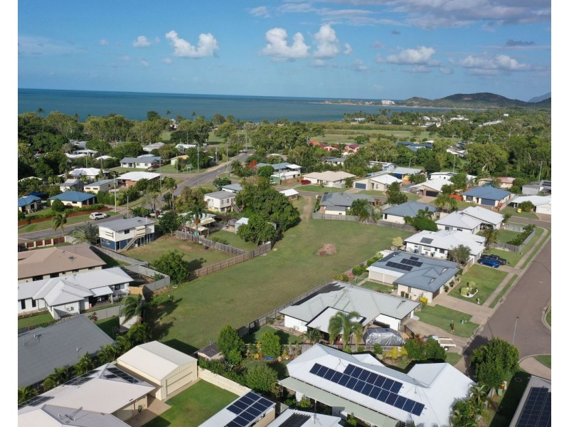 4 Catalina Court, Bowen QLD 4805