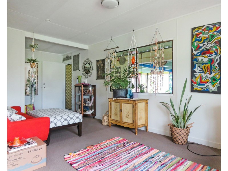 2 Pearle Place, Bowen QLD 4805