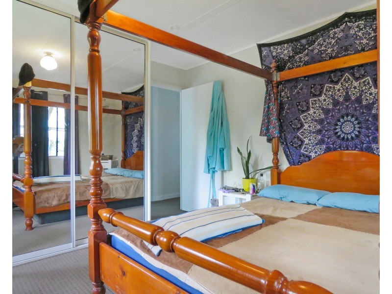 2 Pearle Place, Bowen QLD 4805