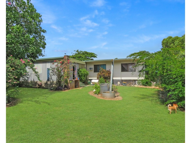 2 Pearle Place, Bowen QLD 4805