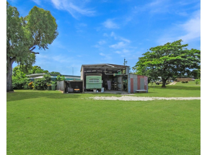 2 Pearle Place, Bowen QLD 4805