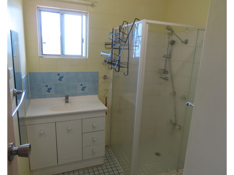 86 Williams Street, Bowen QLD 4805