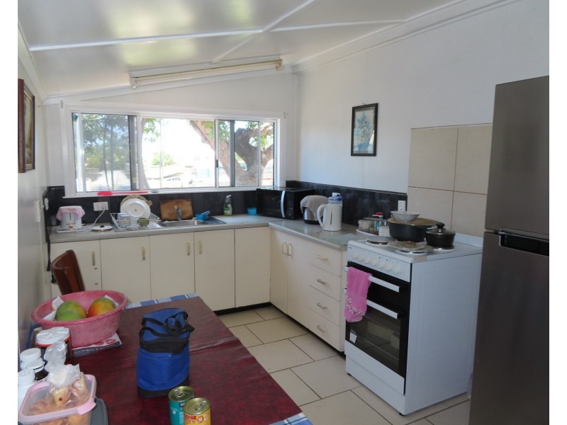 86 Williams Street, Bowen QLD 4805