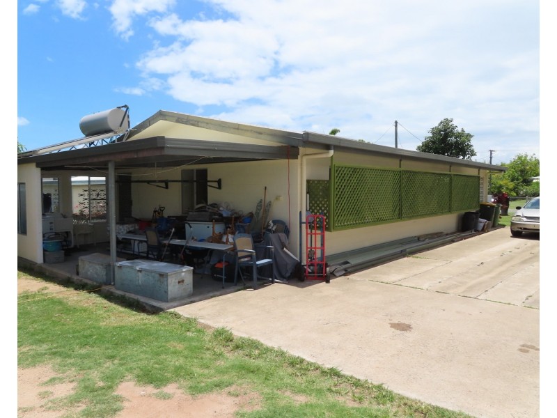 86 Williams Street, Bowen QLD 4805