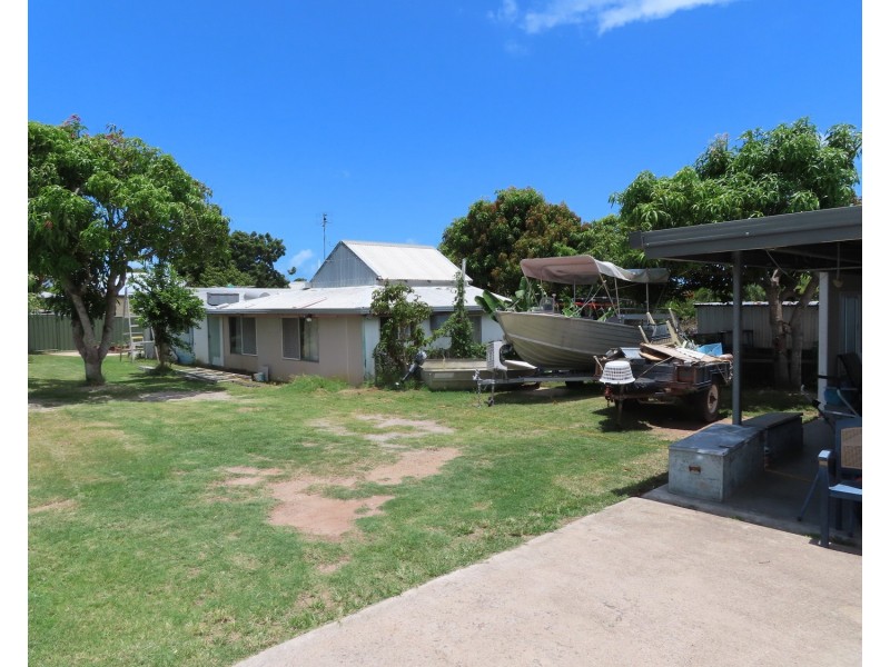 86 Williams Street, Bowen QLD 4805