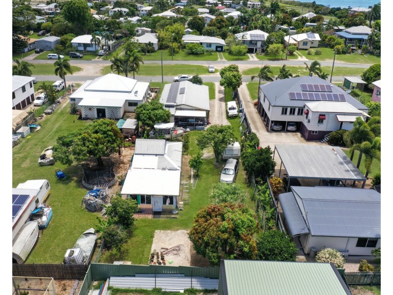 86 Williams Street, Bowen QLD 4805