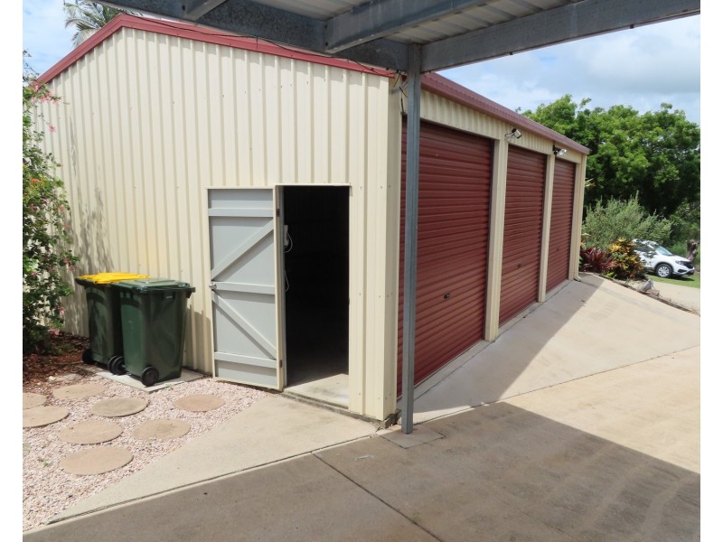 77 Hillview Road, Bowen QLD 4805