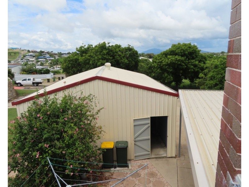 77 Hillview Road, Bowen QLD 4805