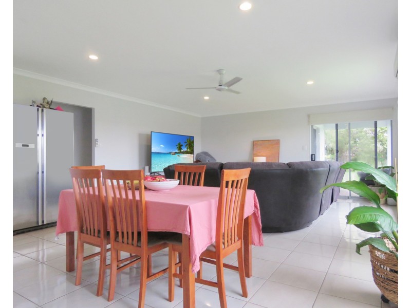 7 Ada Place, Bowen QLD 4805