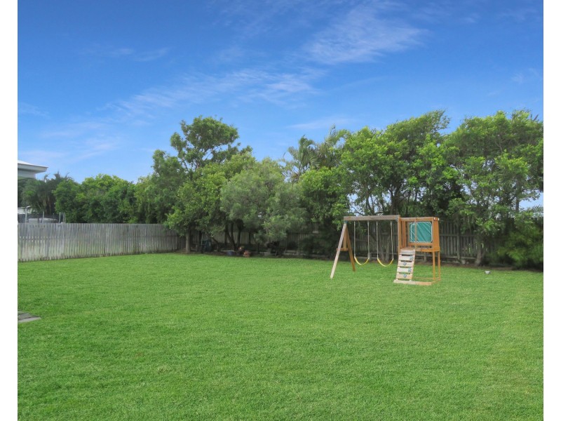 7 Ada Place, Bowen QLD 4805