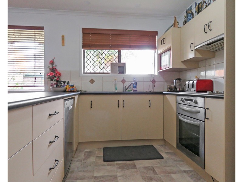 8 Dove Street, Bowen QLD 4805