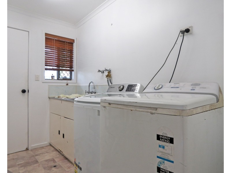 8 Dove Street, Bowen QLD 4805