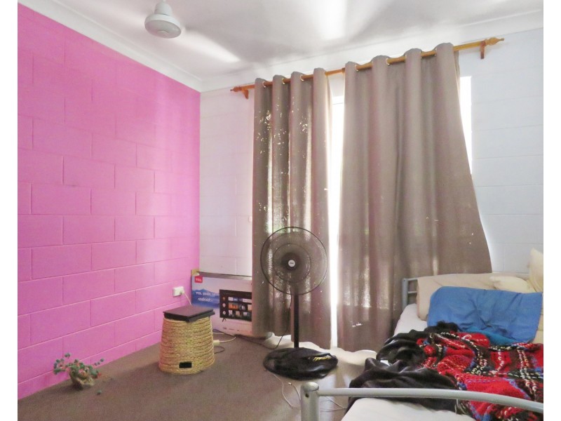 81 Poole Street, Bowen QLD 4805