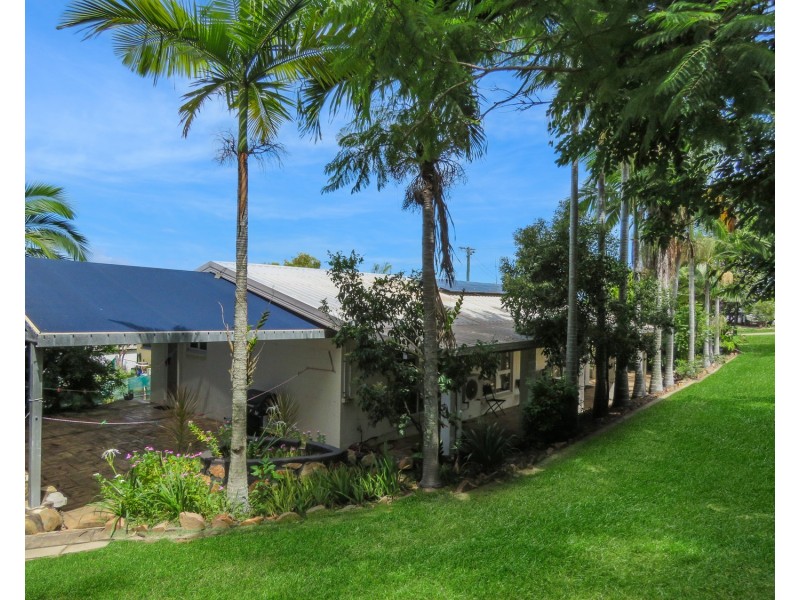 81 Poole Street, Bowen QLD 4805