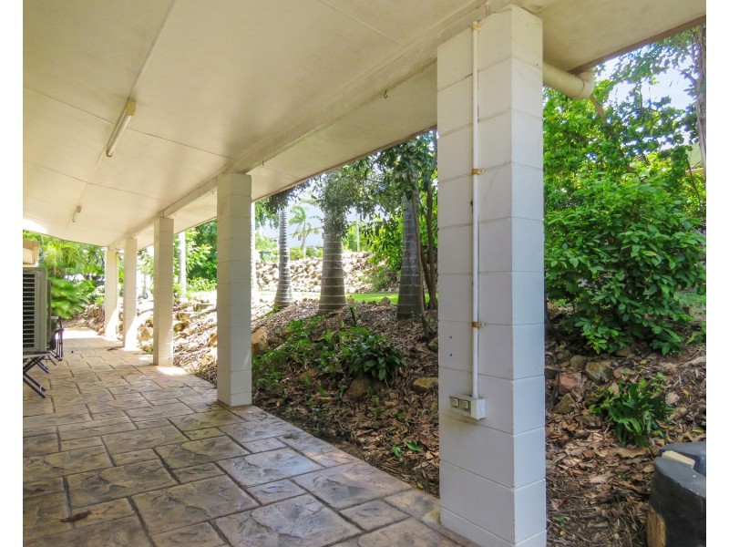 81 Poole Street, Bowen QLD 4805