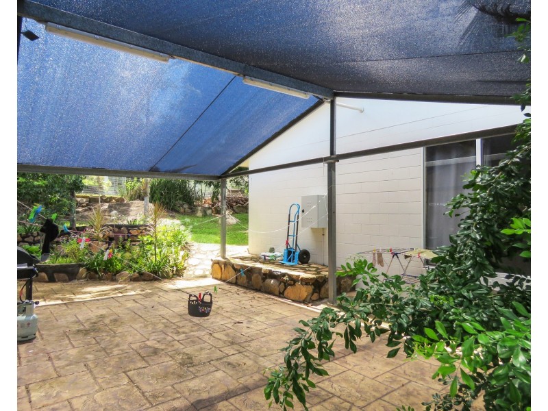 81 Poole Street, Bowen QLD 4805