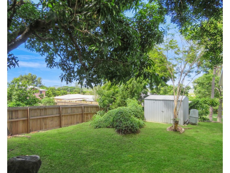 81 Poole Street, Bowen QLD 4805