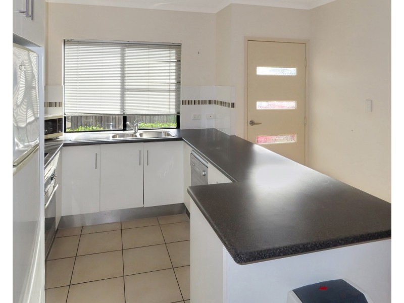 1/34 Poole Street, Bowen QLD 4805