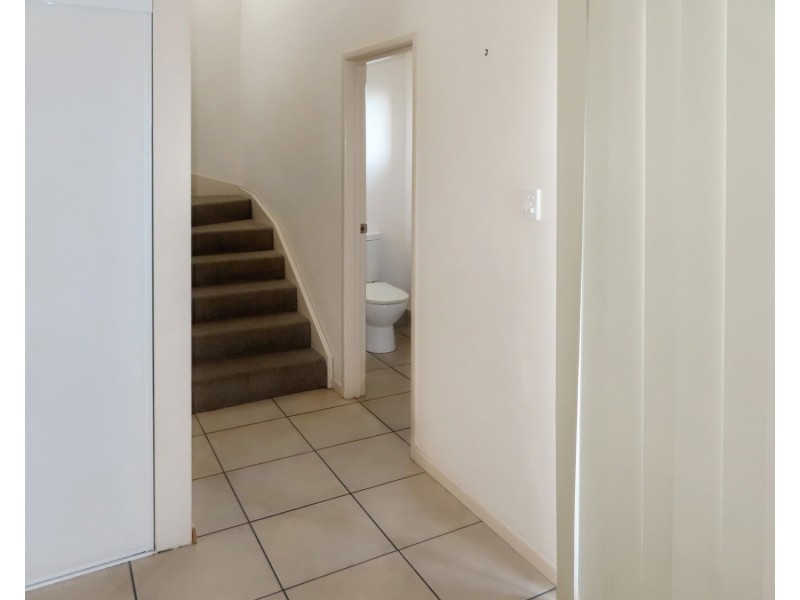 1/34 Poole Street, Bowen QLD 4805