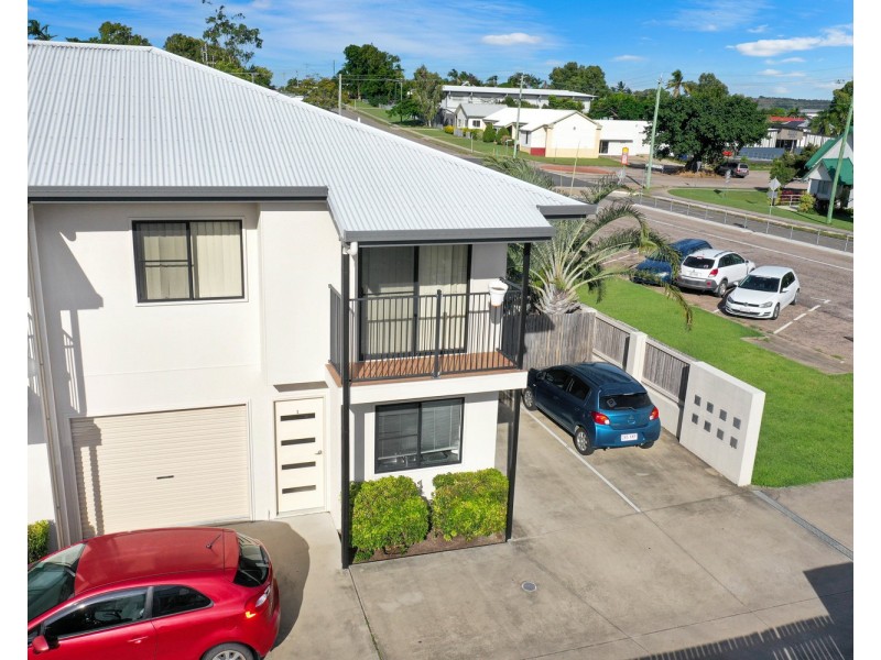 1/34 Poole Street, Bowen QLD 4805