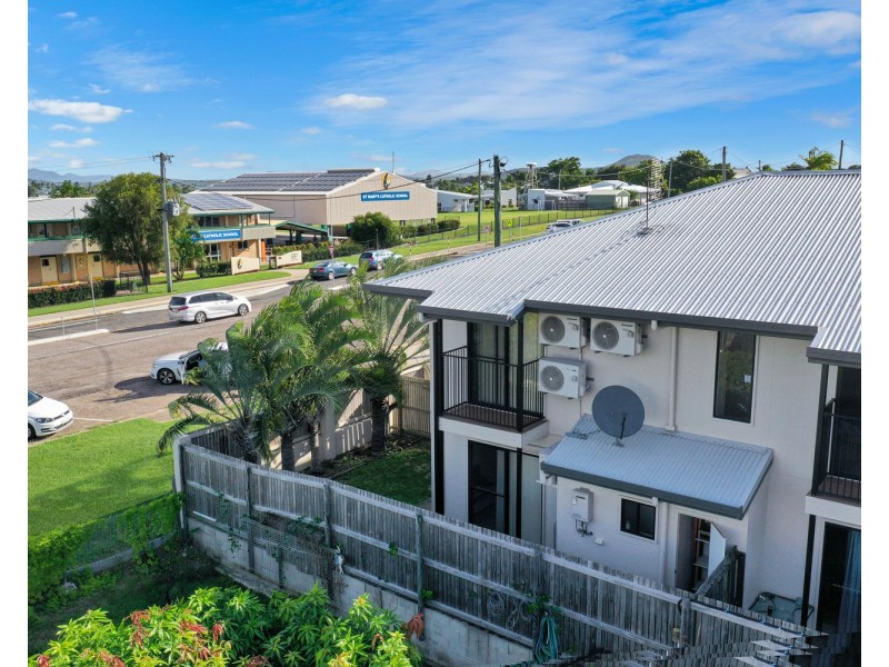 1/34 Poole Street, Bowen QLD 4805