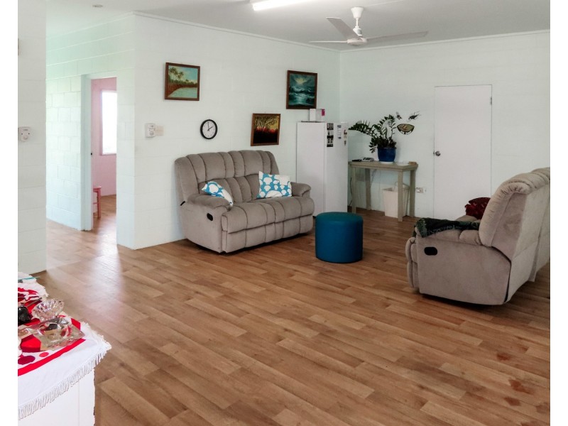 14 Dalrymple Street, Bowen QLD 4805