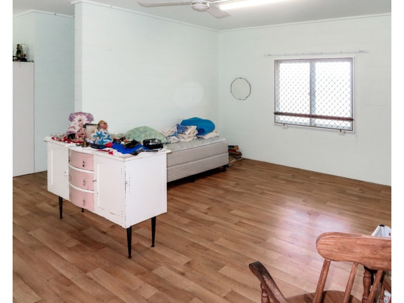 14 Dalrymple Street, Bowen QLD 4805